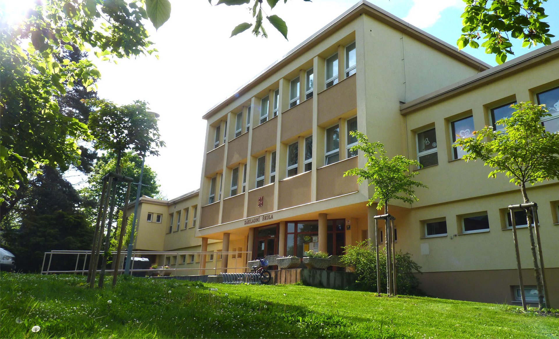 Základní škola Kneslova
